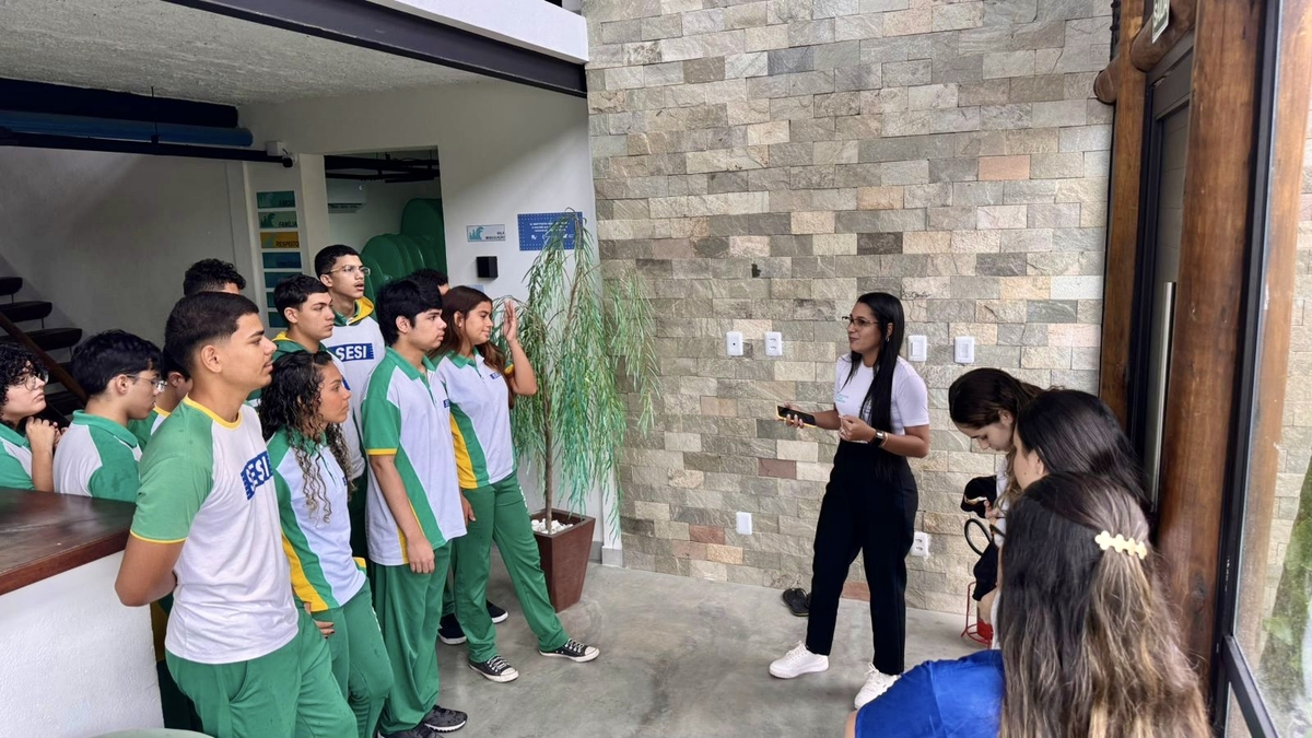 Alunos do SESI, SENAI e Sebrae visitam Instituto Italo Ferreira