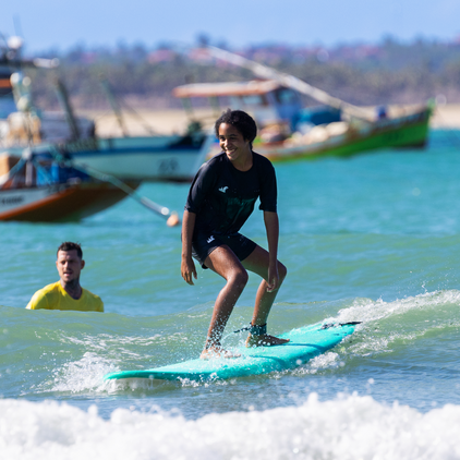 Surf Experience promove integração e aprendizado em Baía Formosa